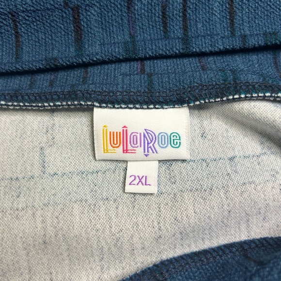 LuLaRoe 2XL 'Cassie' Pencil Skirt. SKU A27 - Picture 4 of 7